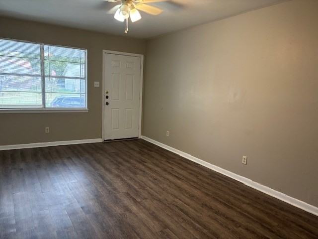 1003 San Antonio Street #1 - Photo 3 of 9