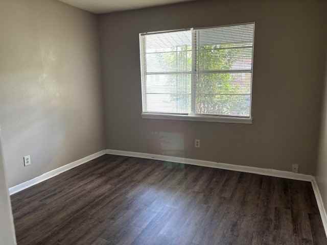 1003 San Antonio Street #1 - Photo 4 of 9