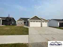 featured image of 1735 Patriot Way #1