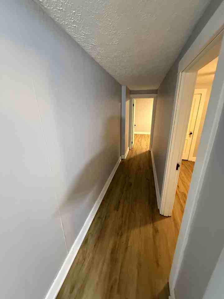 113 113/115 West Main Street #115 - Photo 7 of 11