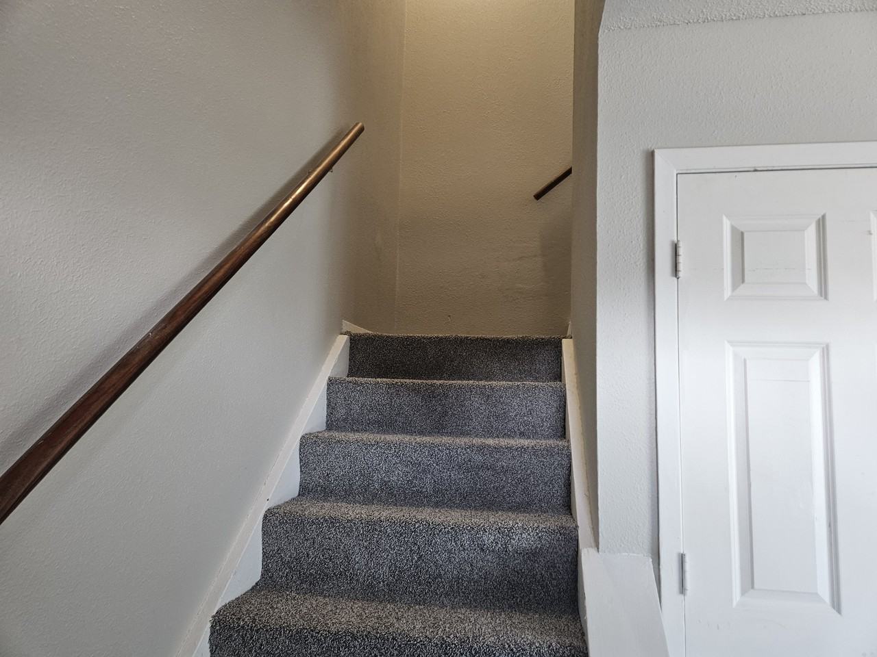 3609 South Larch Avenue #3609 - Photo 7 of 19