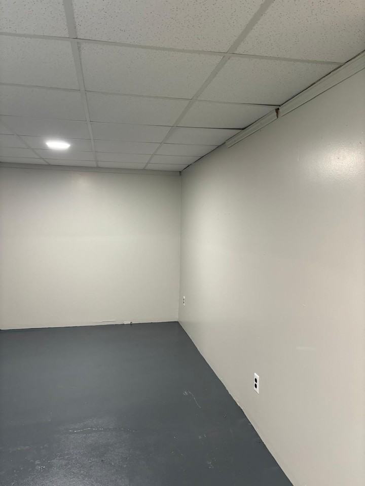 209 East Edgar Avenue #1 - Photo 6 of 10