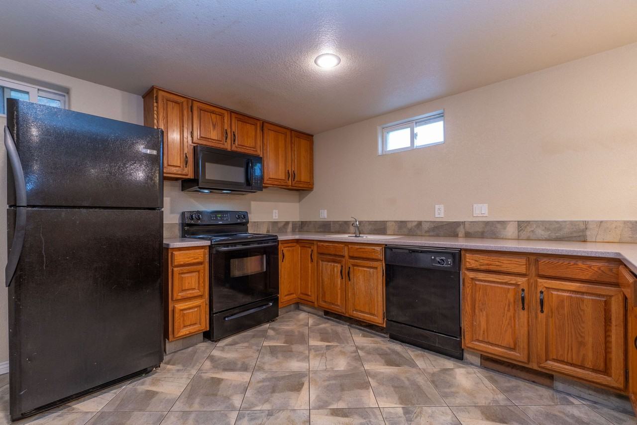 9864 Pennsylvania Drive #B - Photo 6 of 13