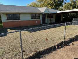 featured image of 1508 Parkdale Drive #1