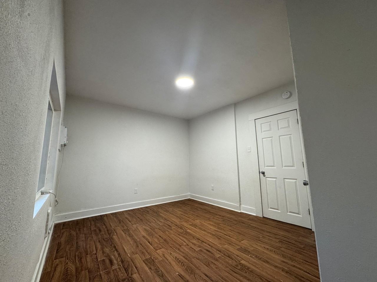 542 N Scott St #1 - Photo 6 of 13