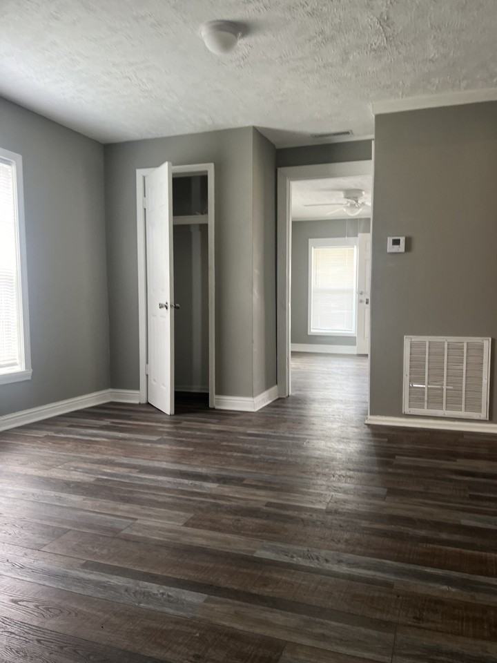 308 Sterling Street #1 - Photo 4 of 10