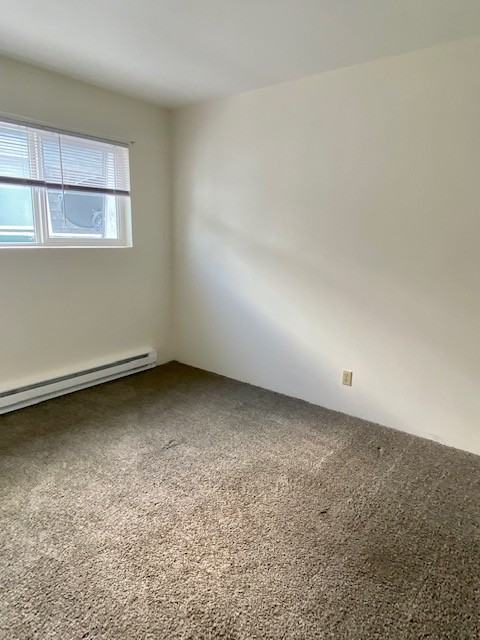 912 Elk Street - Photo 7 of 11