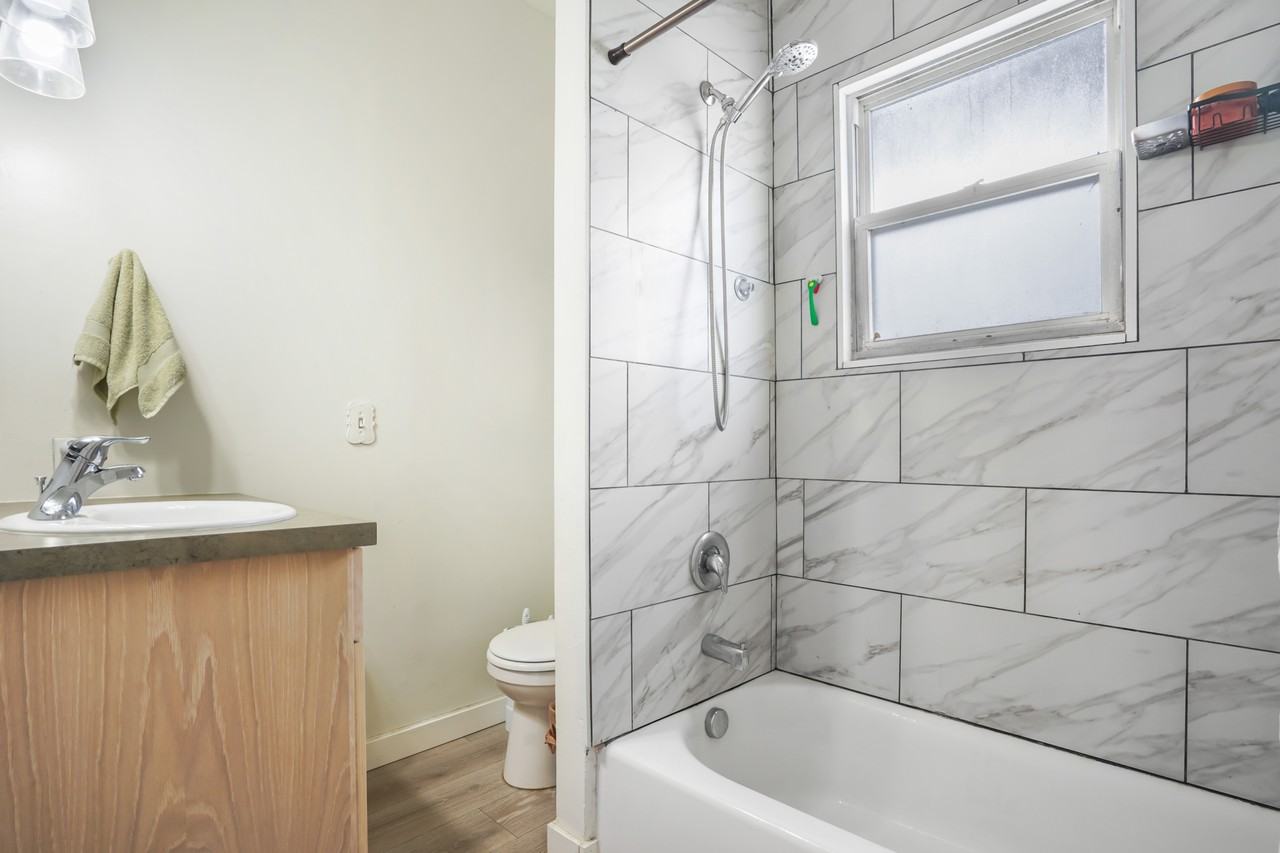 1009 8th Street #1 - Photo 5 of 7