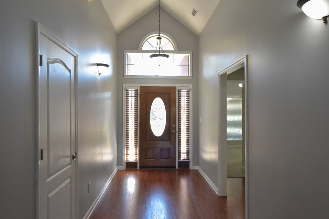 118 Canterbury Drive #1 - Photo 2 of 29