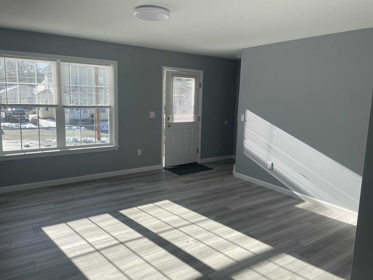 53 Oak St #3 - Photo 3 of 8