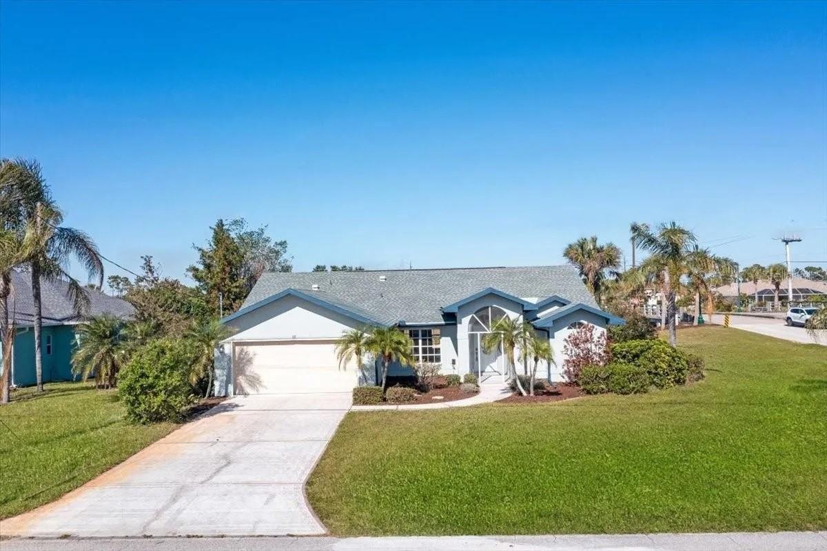 527 Rotonda Circle #1 - Photo 3 of 27