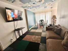featured image of 430 1/2 Elias Ave