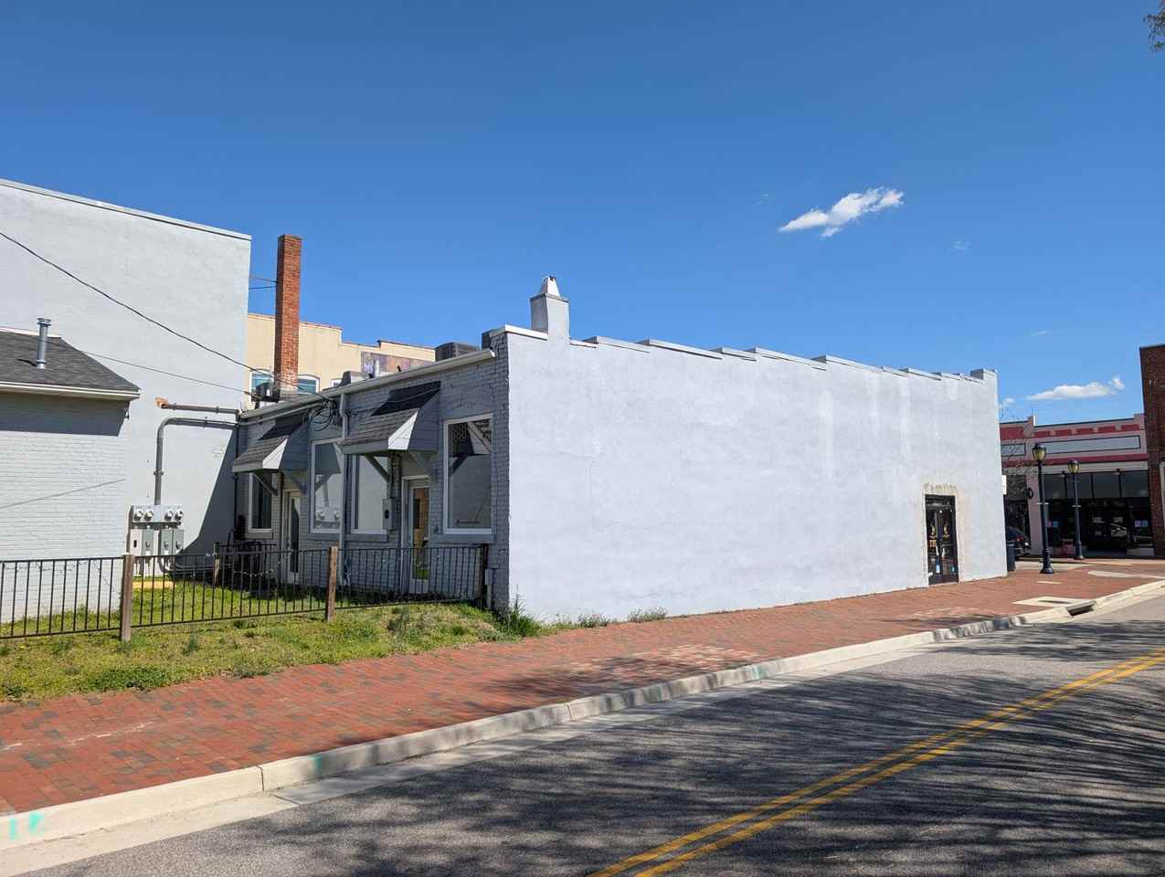 235 East Broadway Avenue #1 - Photo 4 of 12