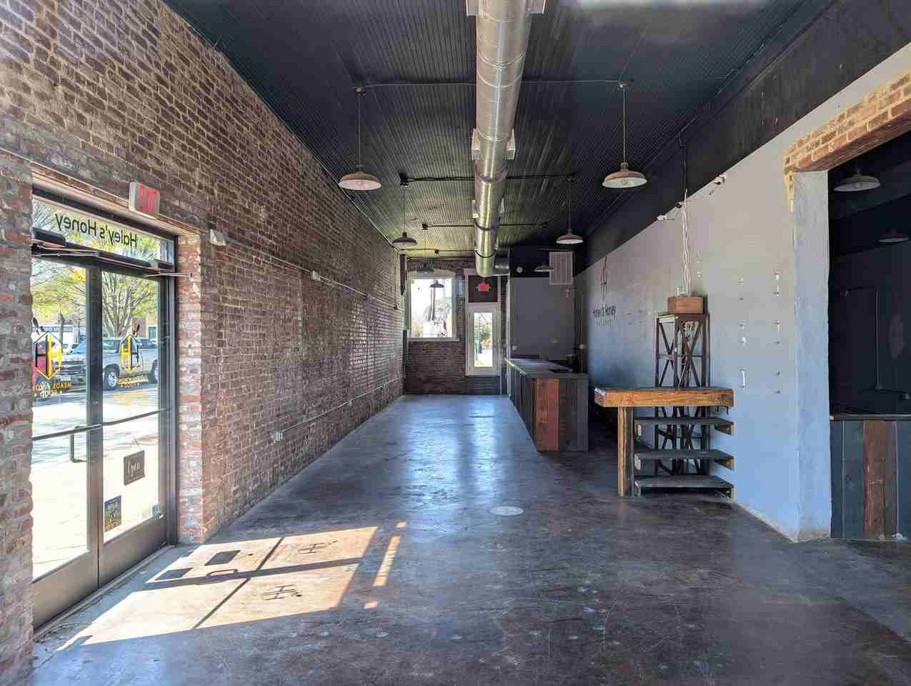 235 East Broadway Avenue #1 - Photo 5 of 12