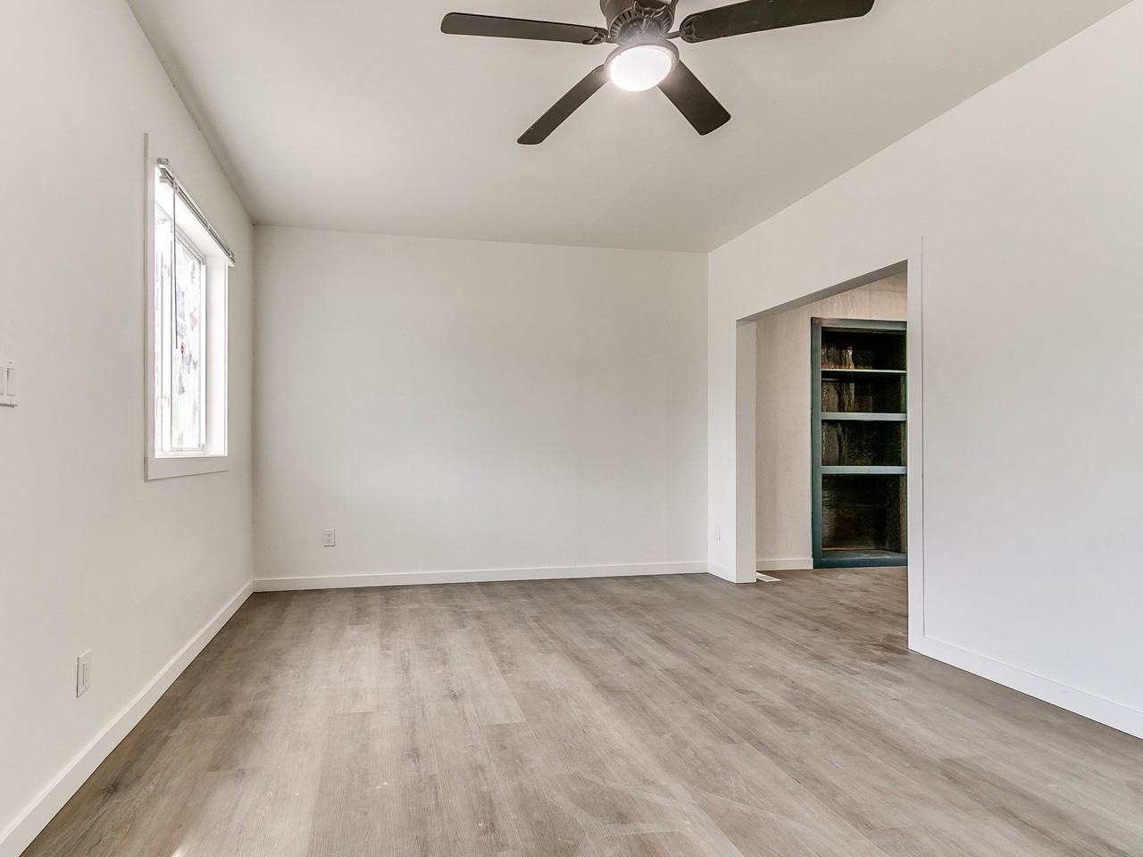 1812 W Noble Ave #A - Photo 6 of 19