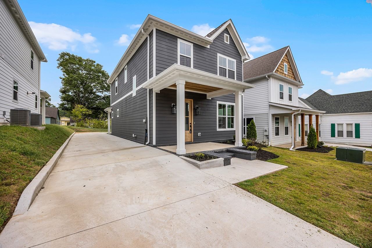 127 West Deaderick Street #1 - Photo 3 of 9