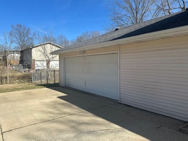 3102 Aspen Dr - Photo 2 of 21