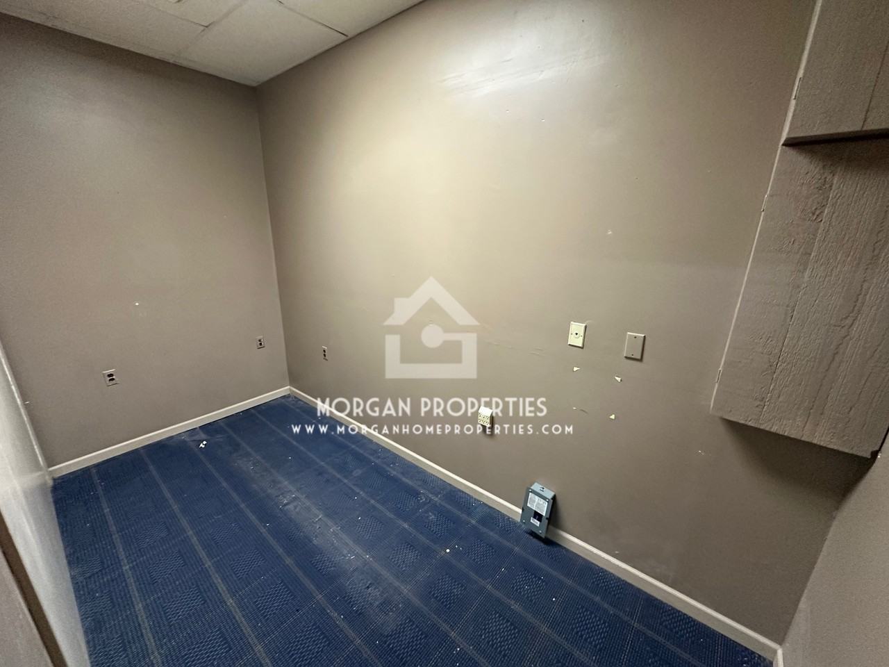 512 Locust Street - Photo 5 of 10