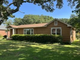 featured image of 3205 Bridges Street #1