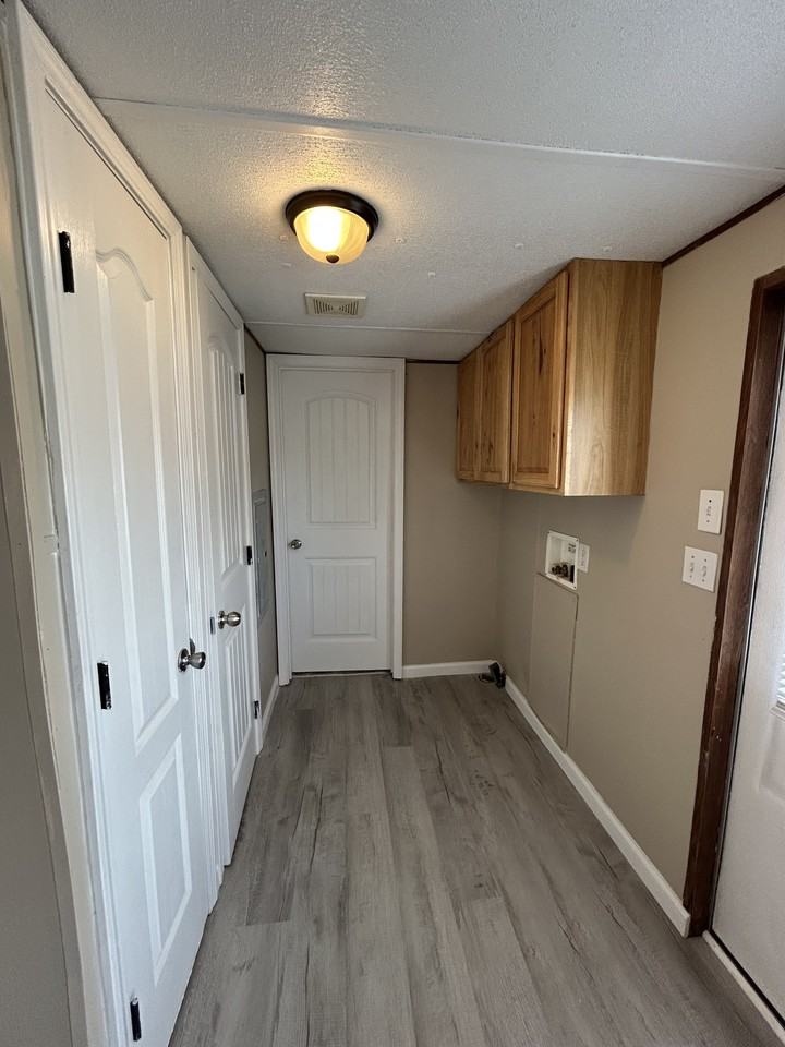 405 Debby St #1 - Photo 6 of 19