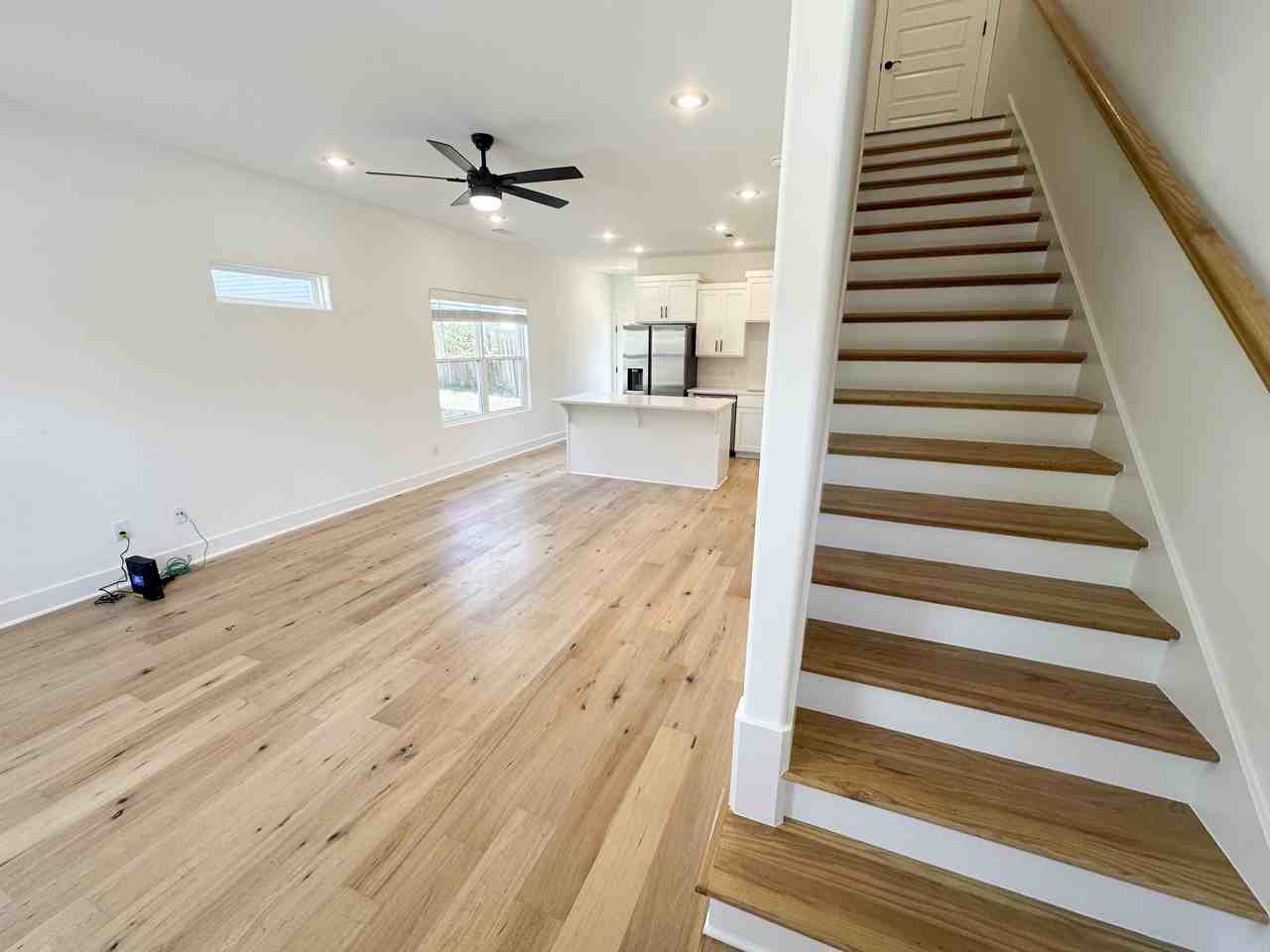 1234 W James St #1 - Photo 5 of 11