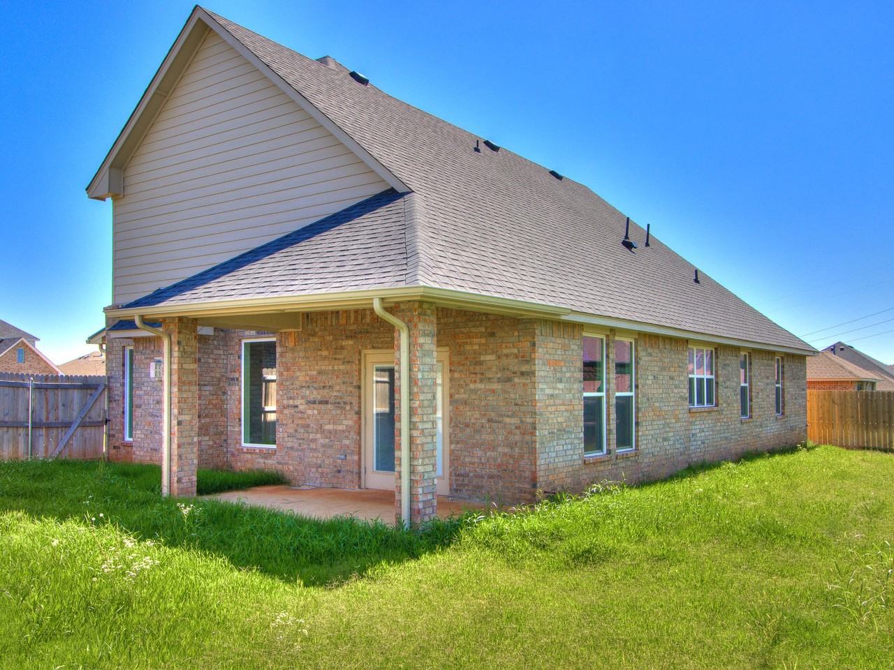 6271 Nw 178th Cir #1 - Photo 6 of 50