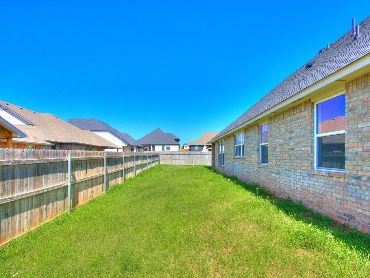 6271 Nw 178th Cir #1 - Photo 7 of 50