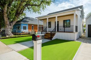 featured image of 519 N Gould St #1