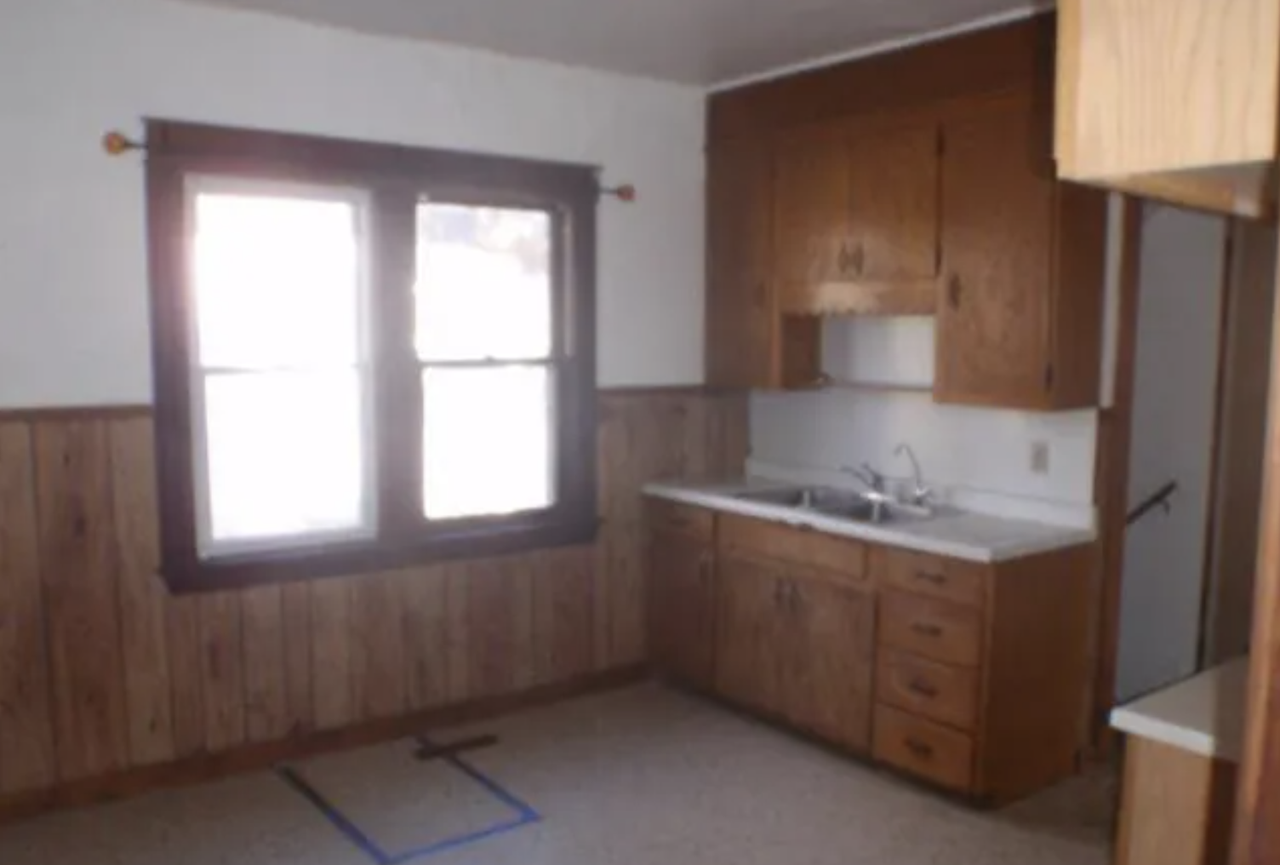 2623 Humboldt Ave N #0 - Photo 5 of 6