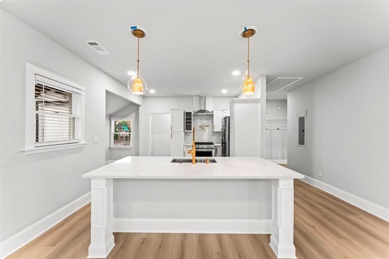 2128 Hosea L Williams Drive Northeast #1 - Photo 5 of 10