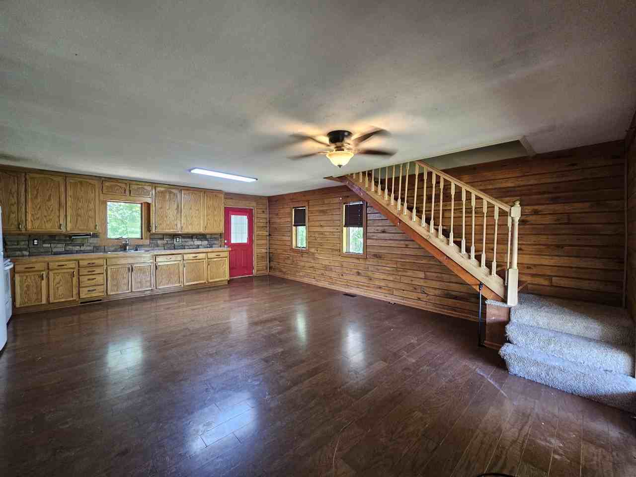 777 Se Y Hwy #1 - Photo 3 of 12