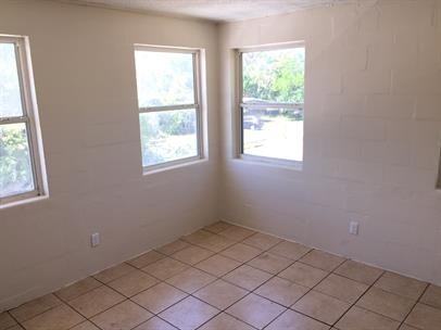 543 Division St #3 - Photo 4 of 21