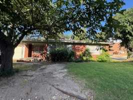 featured image of 190 North Saint Felix Street #1