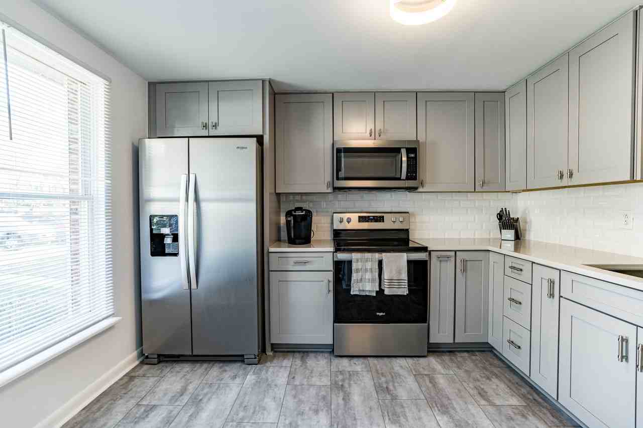 1708 Ithaca Ln #A - Photo 2 of 43