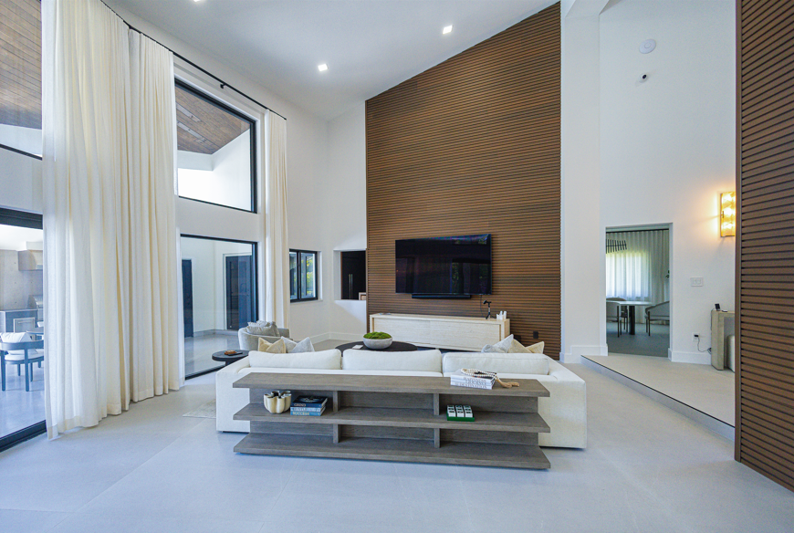 10506 Southwest 89th Place #1 - Photo 5 of 12