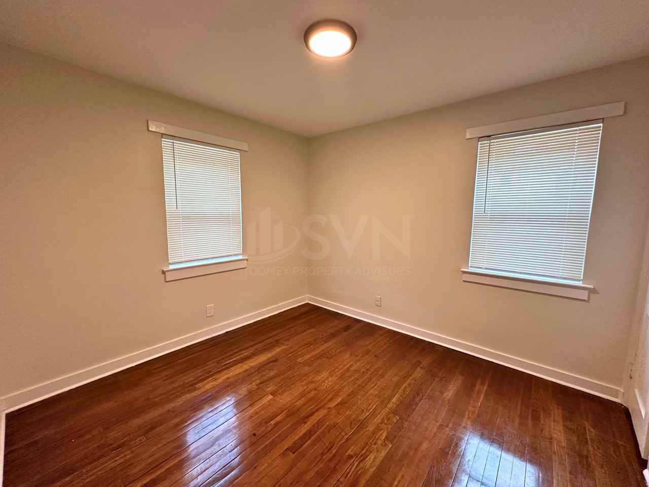 163 Stonewall Pl - Photo 2 of 22