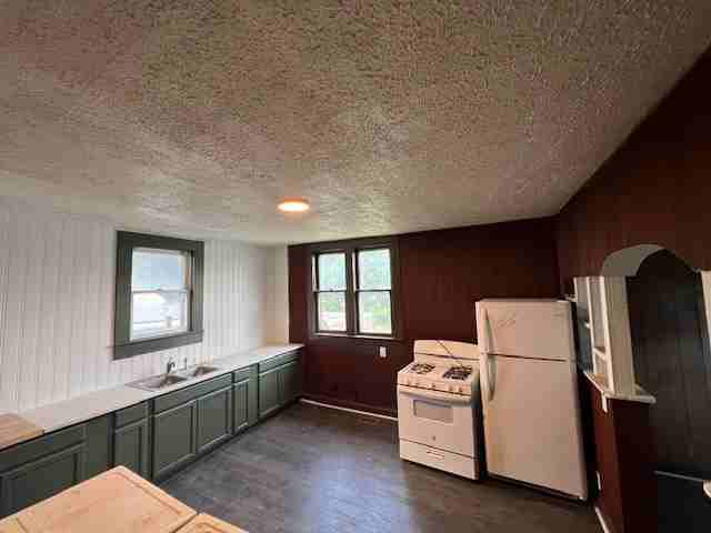 3303 Claremont Avenue #2 - Photo 2 of 4