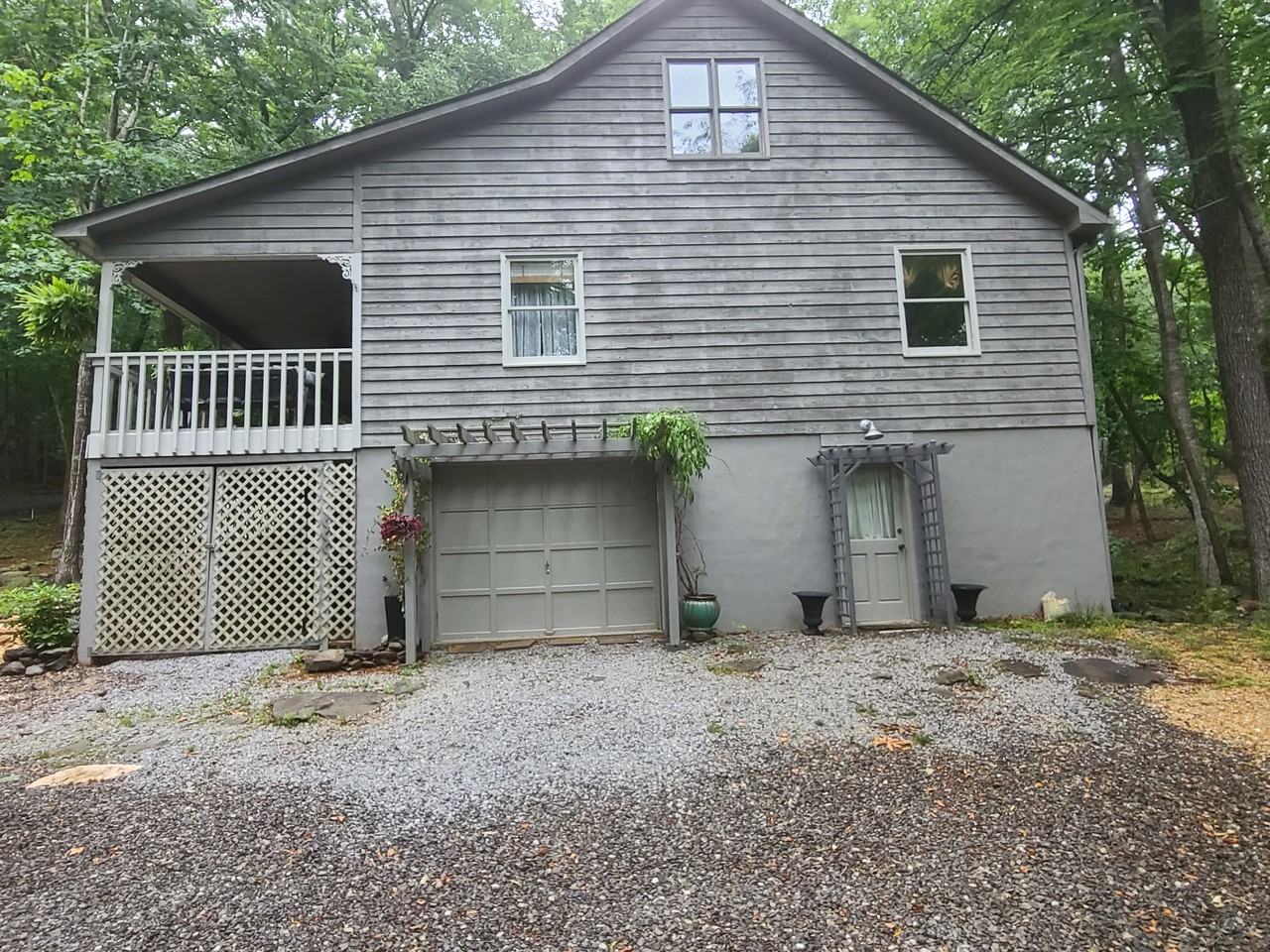 120 Rocky Stream Ct #1 - Photo 2 of 20