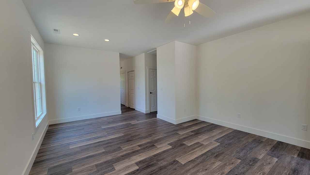 Julian Ct #37 - Photo 2 of 12