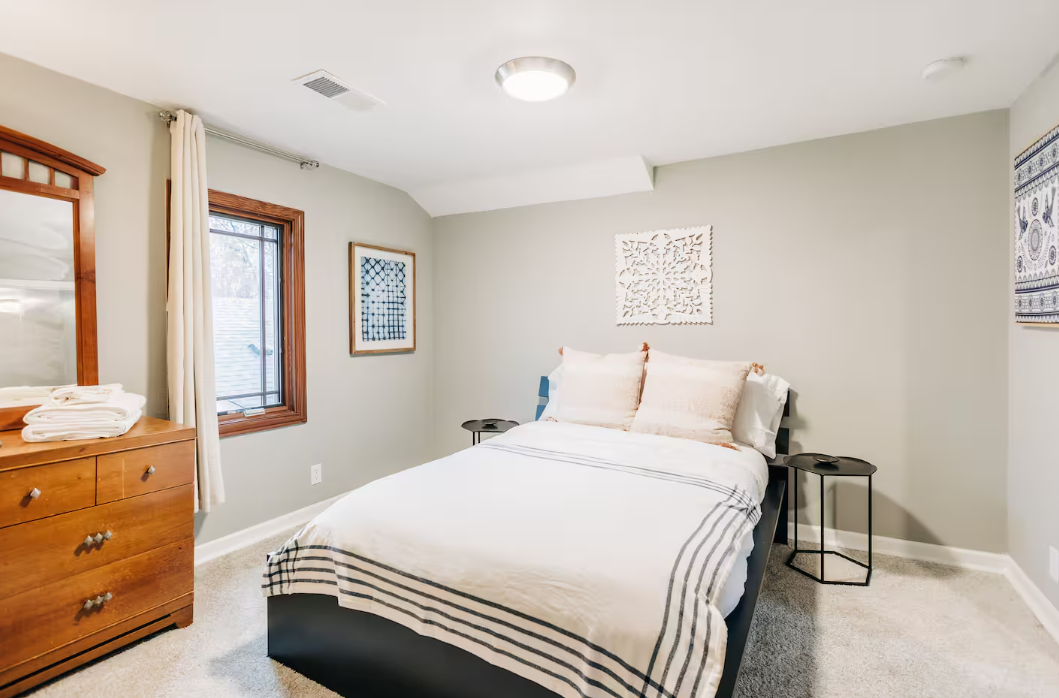 4239 Minnehaha Ave #2 - Photo 2 of 8