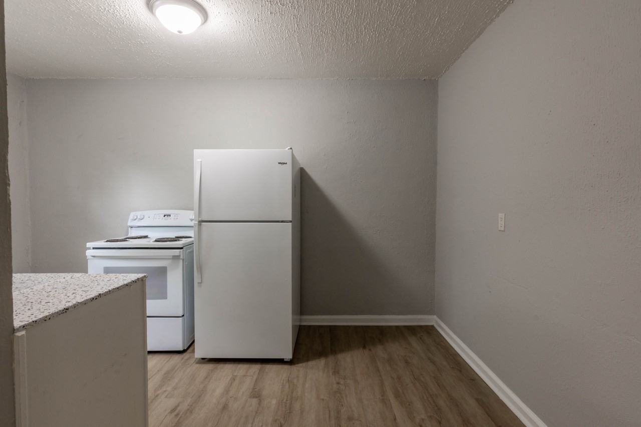 433 Carver Lane #1 - Photo 6 of 17