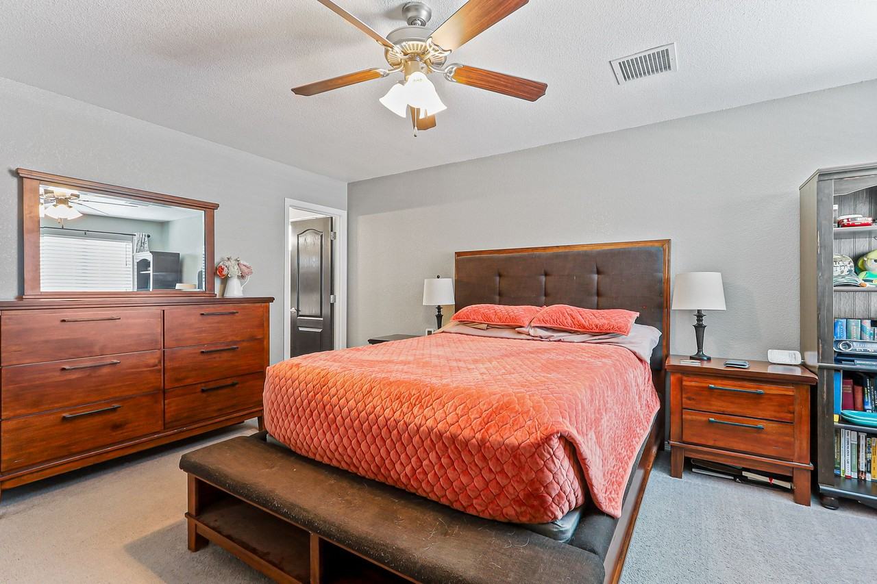 12012 Cooper Hill Place #1 - Photo 5 of 9