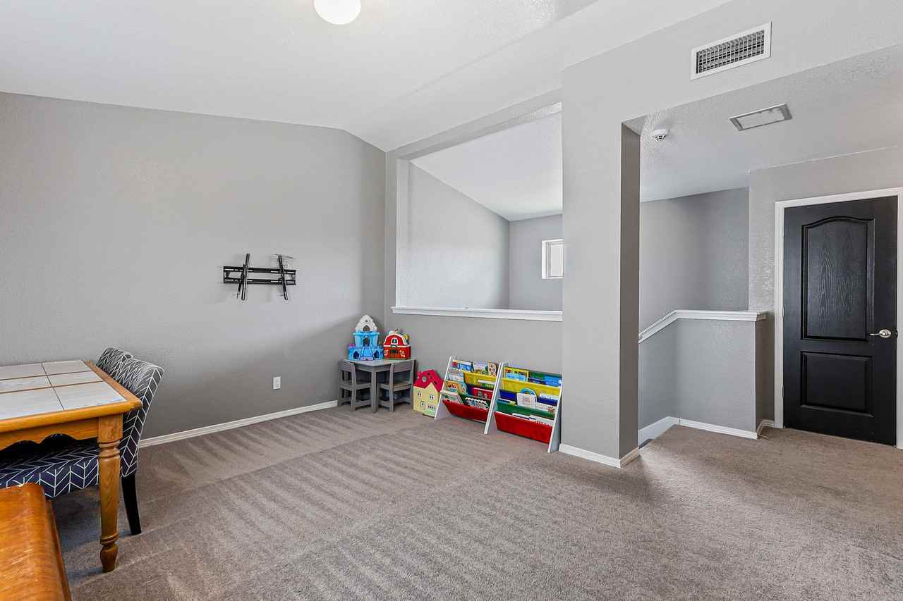 12012 Cooper Hill Place #1 - Photo 6 of 9