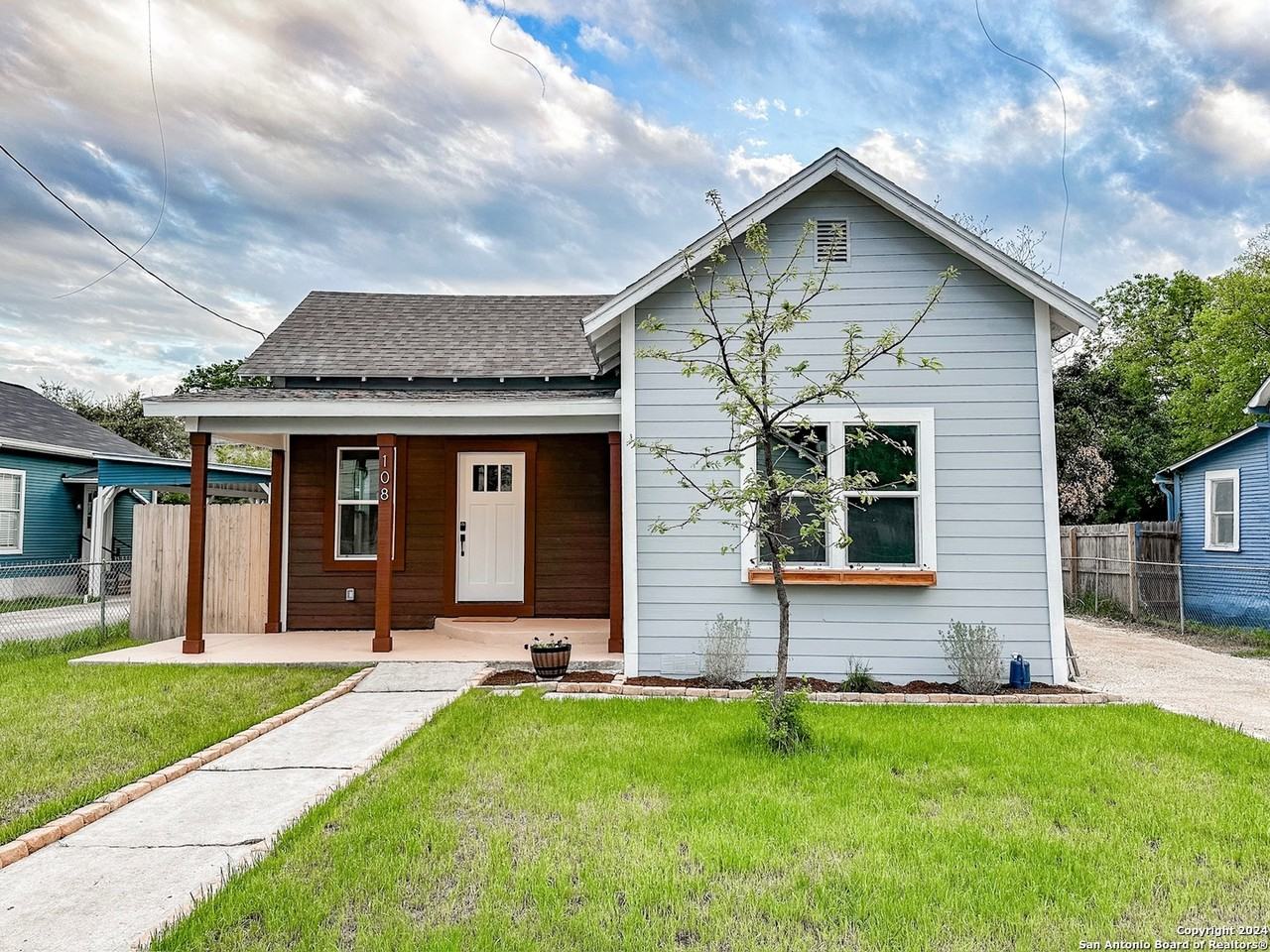 108 Oelkers Street #1 - Photo 2 of 2