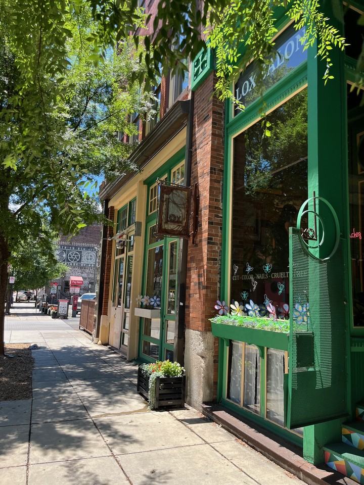 101 West Jackson Avenue #8 - Photo 2 of 3