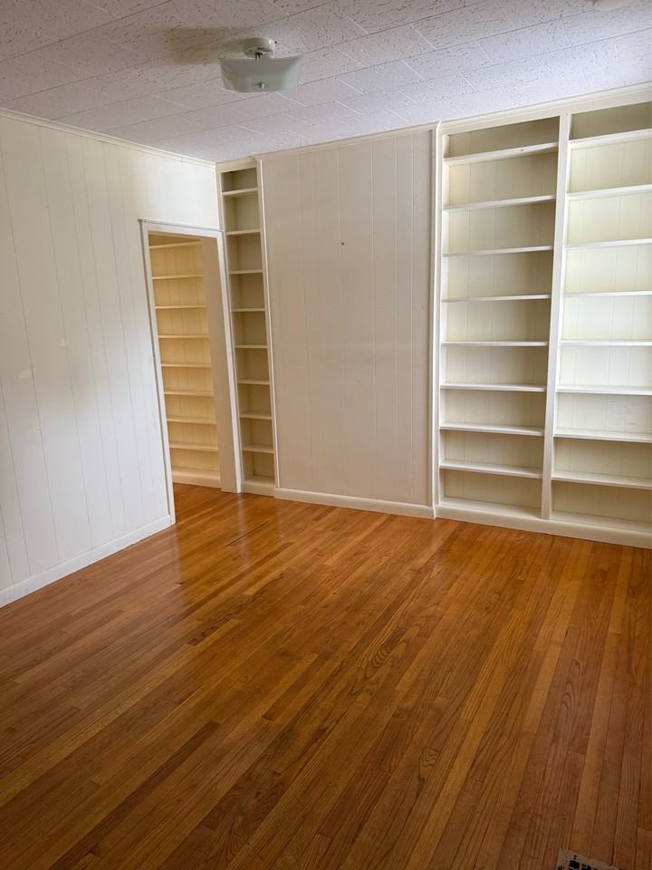 39 Lake Street #4 - Photo 3 of 6