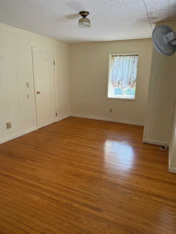 39 Lake Street #4 - Photo 5 of 6