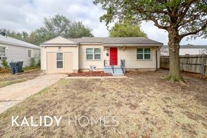 featured image of 909 Southwest 48th Street #1