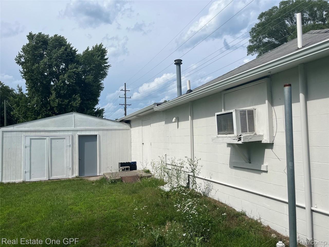 8216 Lakeshore Road #1 - Photo 2 of 22