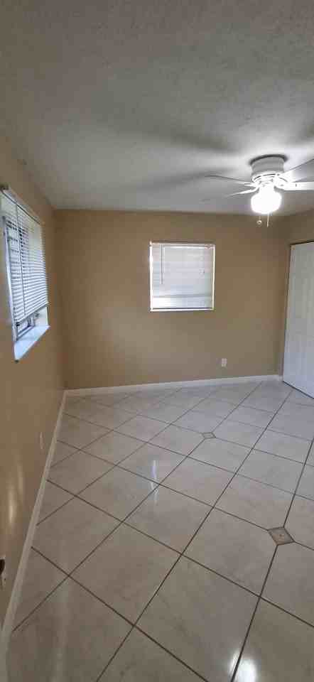 6251 Sw 41st Ct #6251 - Photo 4 of 5